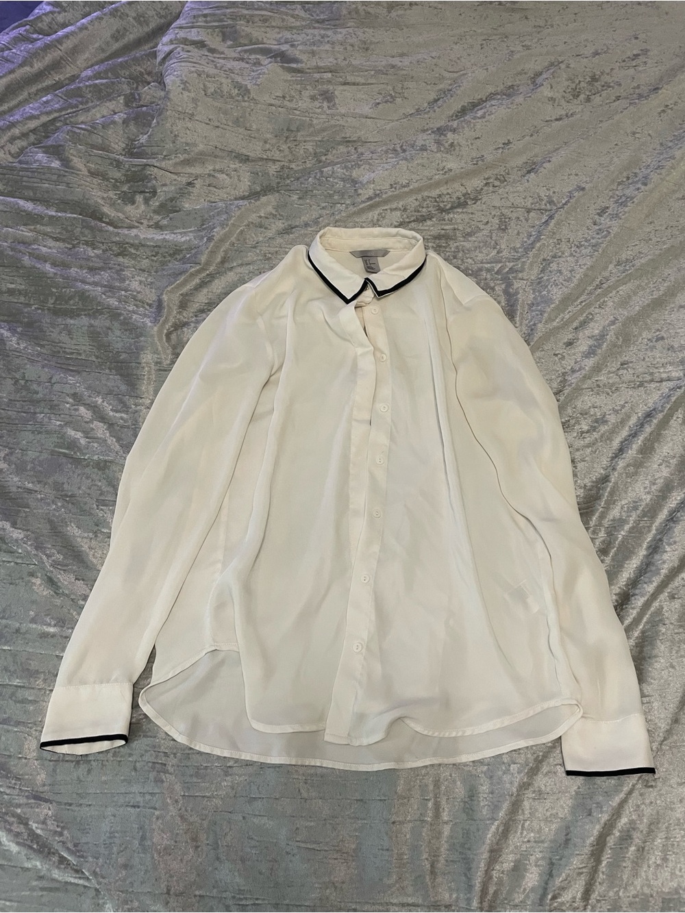 H&M blouse work shirt white with black piping